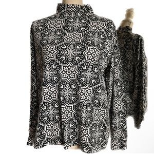 Lands’ End Mock Turtleneck ❄️